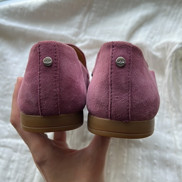 UGG suede slip on loafers - mauve size 8 - Picture 3 of 4